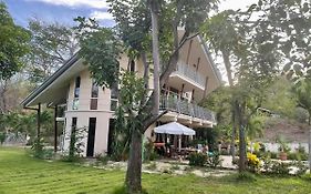 Villa Pura Vida